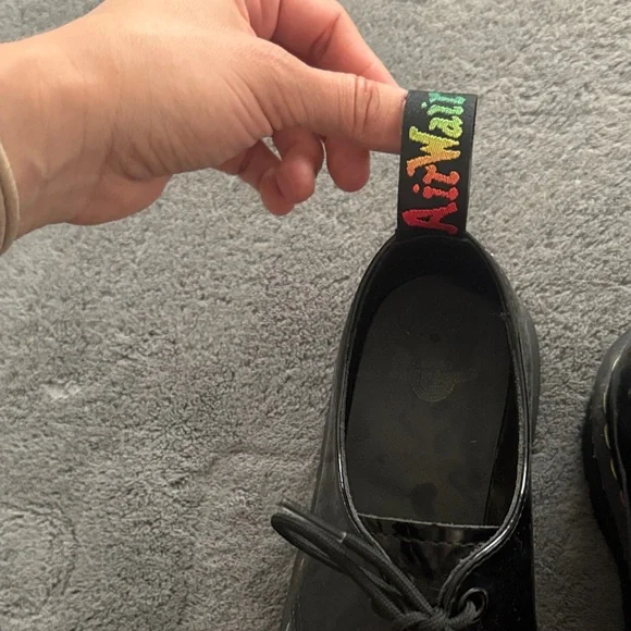 Dr. Martens Oxford Pride Edition Patent Leather Rainbow Holographic - Picture 4 of 7